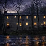 Holiday home Kingfisher At Falls *