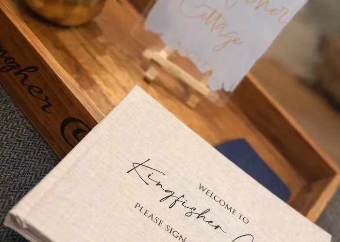 Kingfisher At Falls Holiday home *